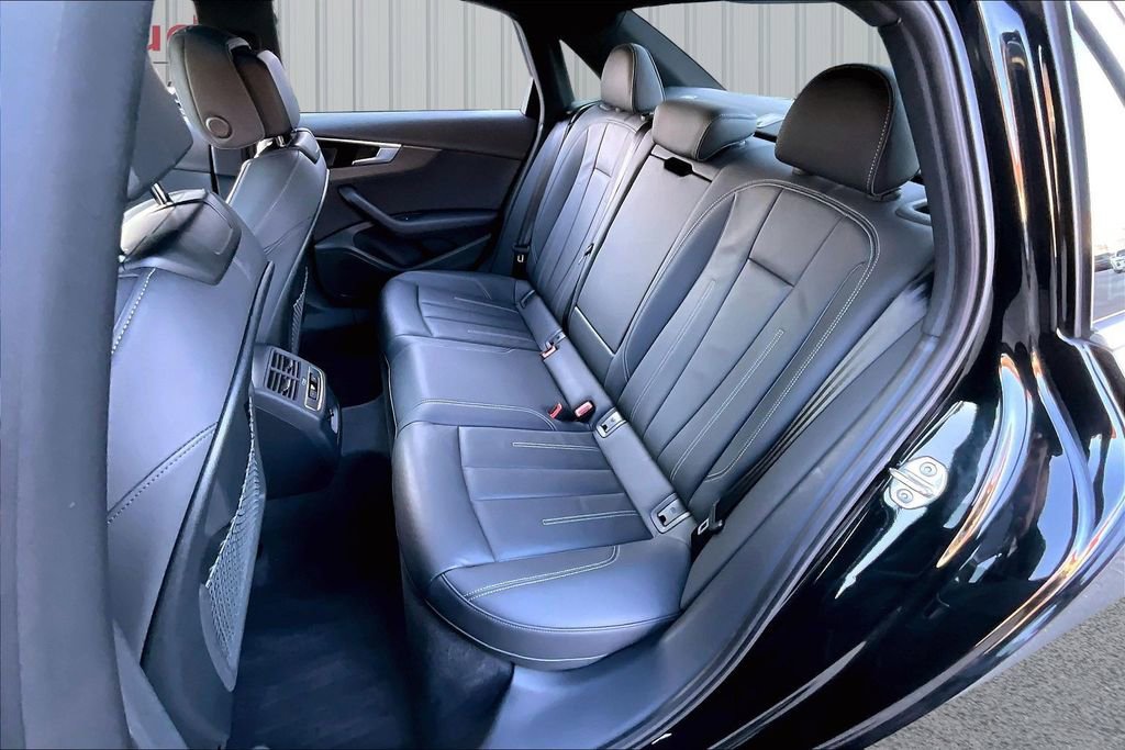 Used 2023 Audi A4 2.0T Premium image 22