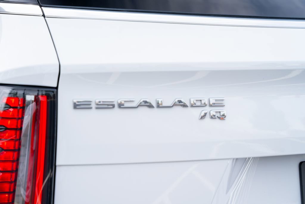 Used 2025 Cadillac Escalade IQ Luxury 1 w/ Smart Trailering package AWD/4WD image 19