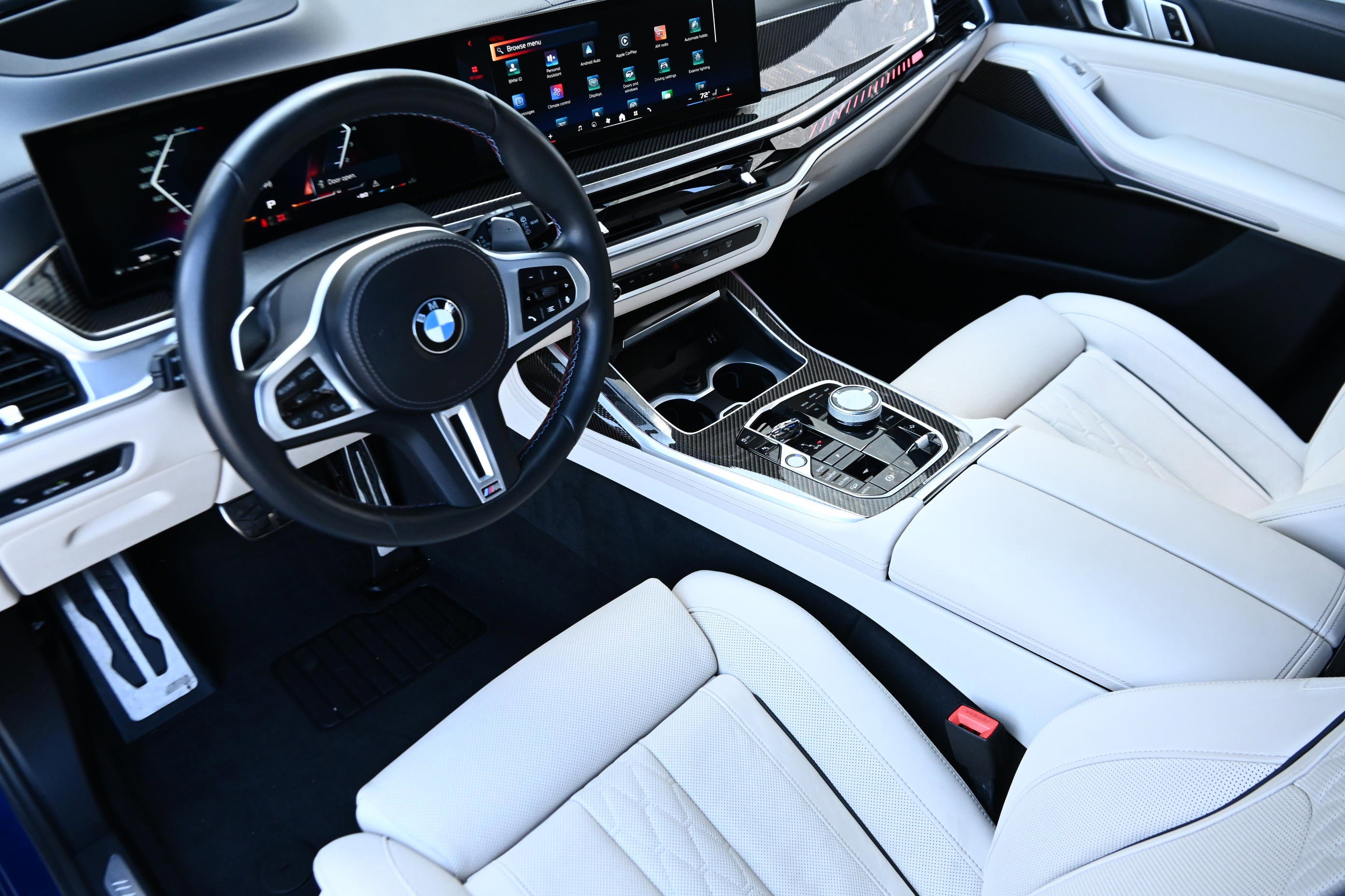 Used 2024 BMW X7 M60i w/ Executive Package image 13