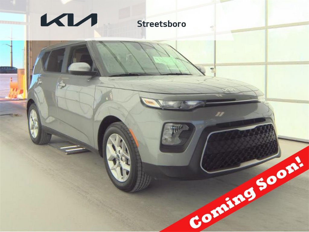 Used 2022 Kia Soul LX w/ Technology Package image 1