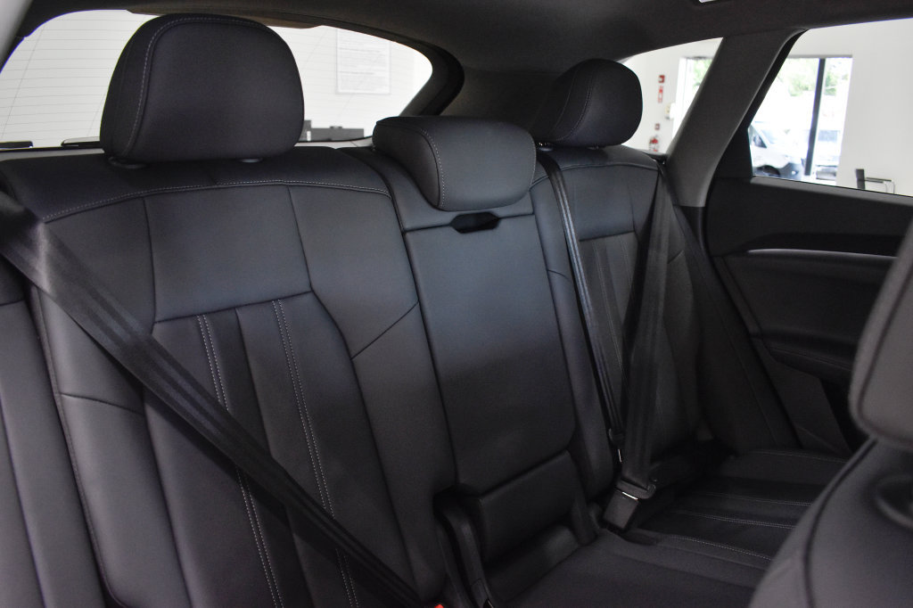 Used 2025 Audi Q5 Premium AWD/4WD image 29