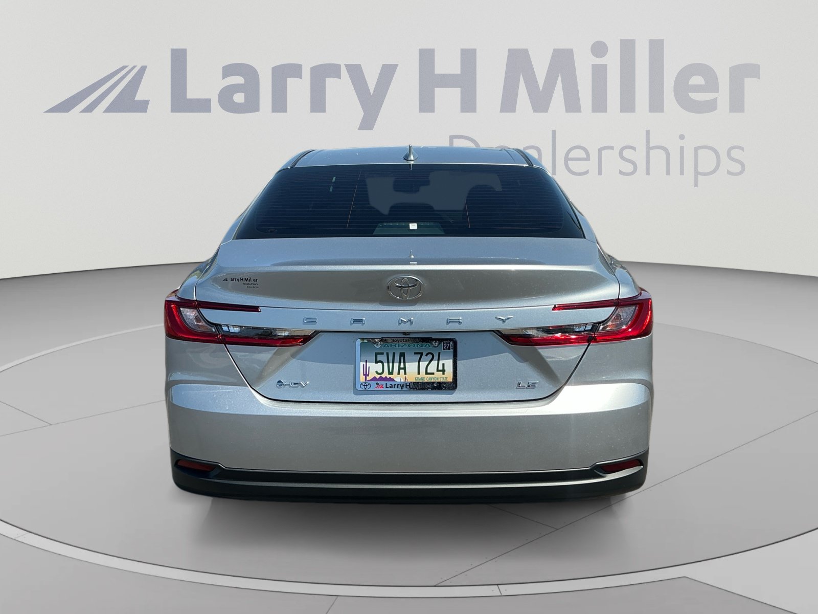 Used 2026 Toyota Camry LE FWD image 4
