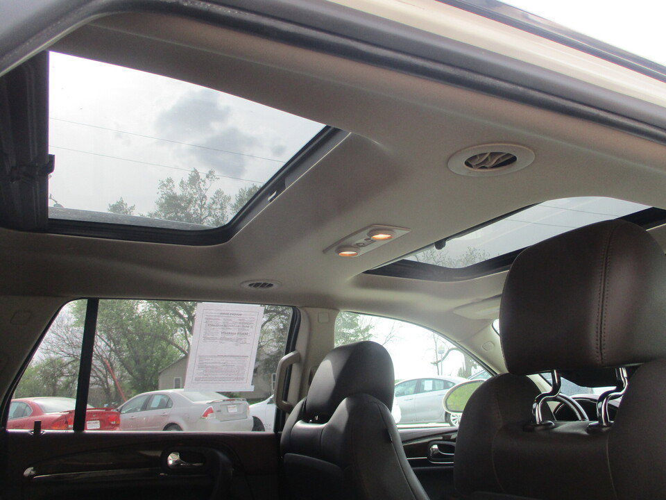 Used 2014 Buick Enclave Premium w/ Trailering Provision Package FWD image 25