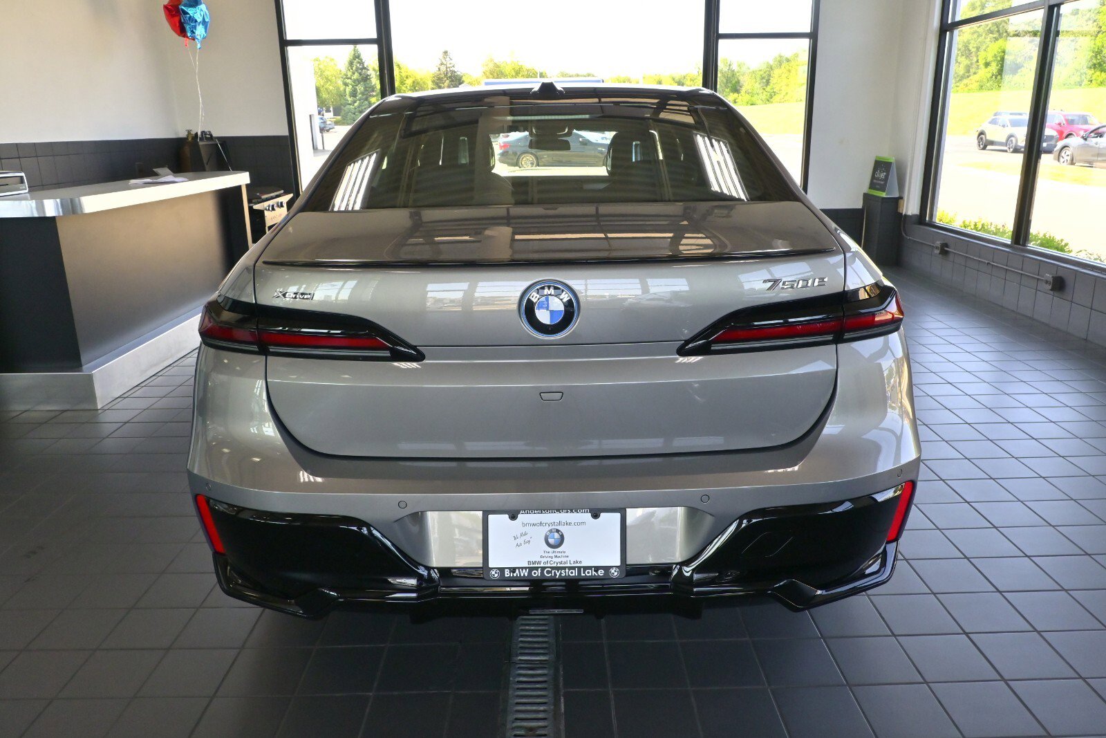 New 2026 BMW 750e xDrive w/ Executive Package image 3