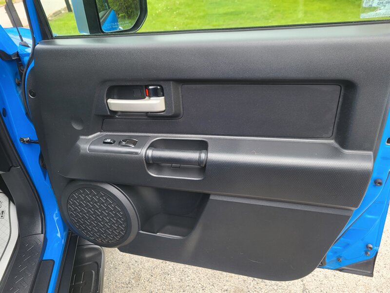 Used 2007 Toyota FJ Cruiser 4WD image 26