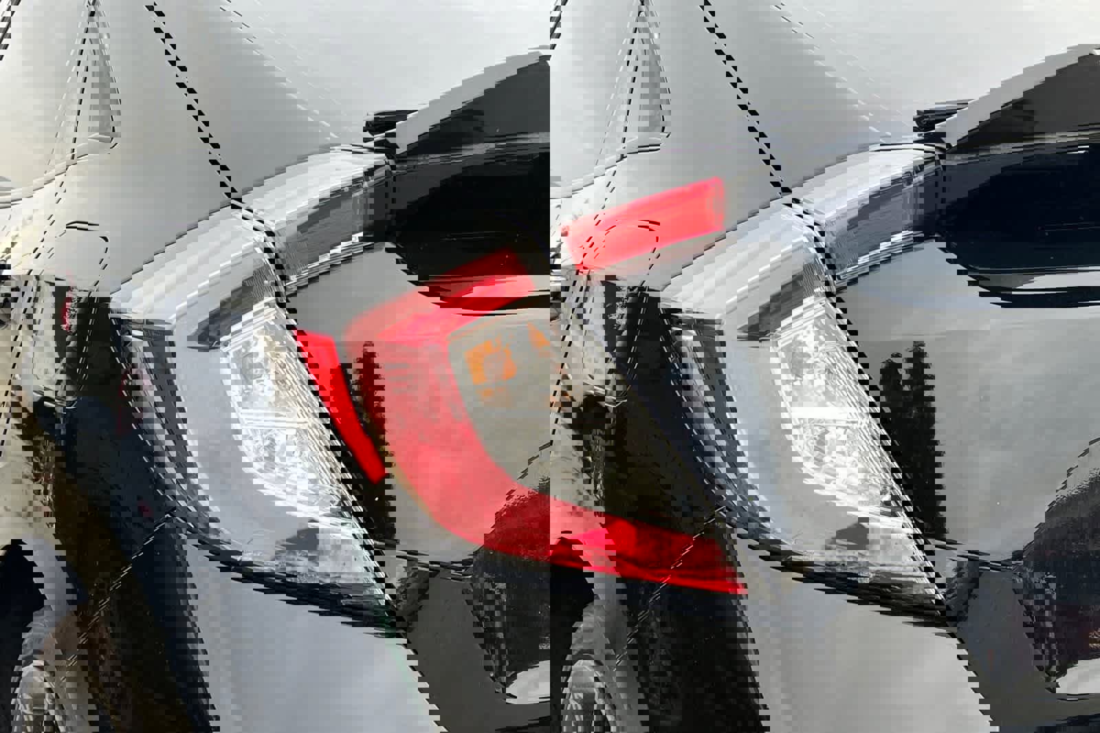 Used 2018 Honda Civic Sport image 15