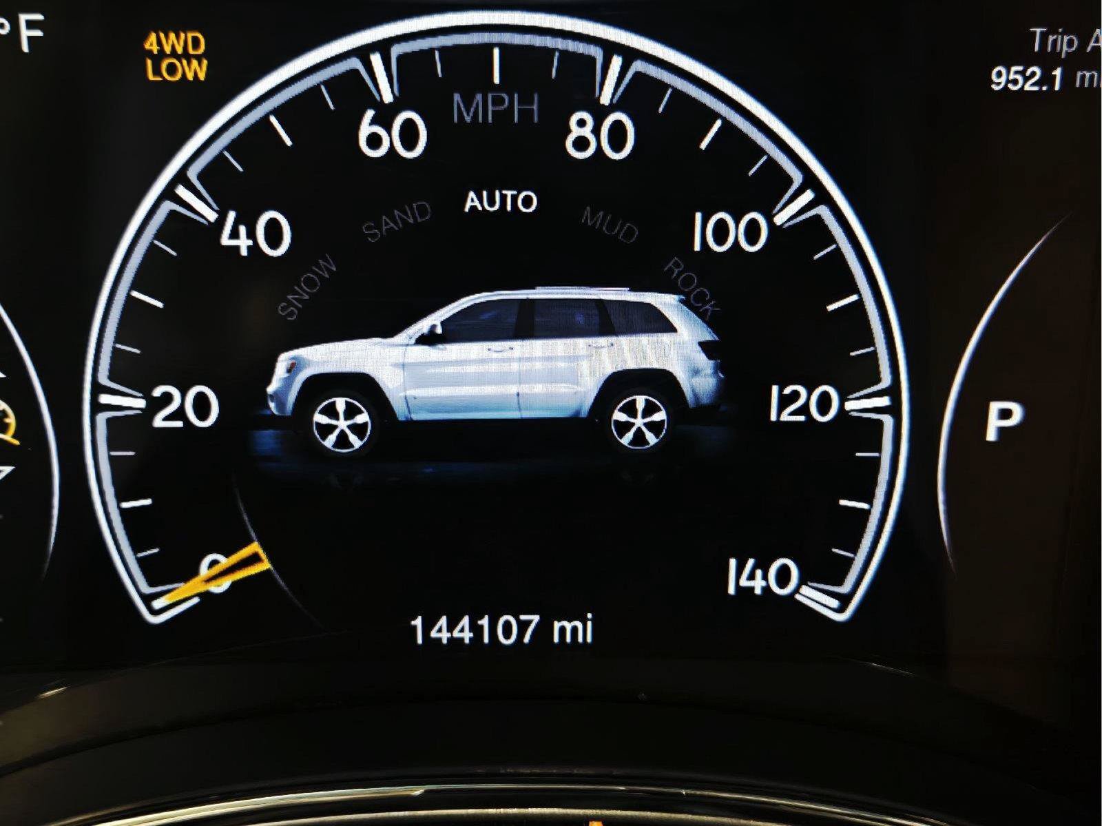 Used 2015 Jeep Grand Cherokee Limited AWD/4WD image 29