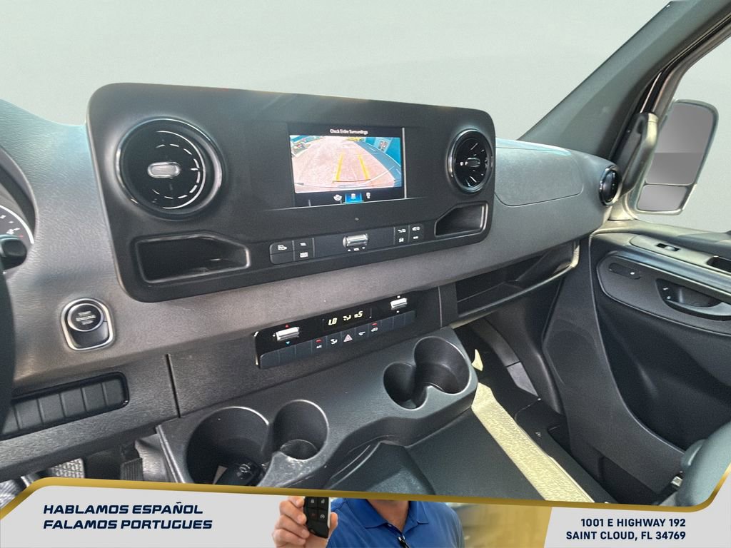 Used 2024 Mercedes-Benz Sprinter 144 Cargo image 21