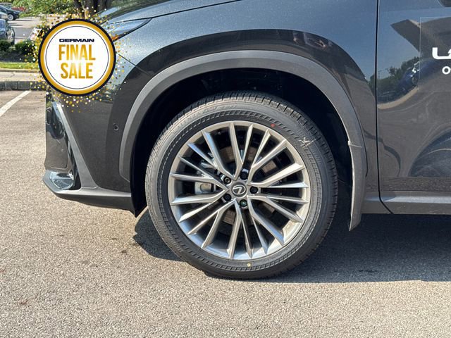 New 2025 Lexus NX 300h AWD w/ Luxury Package image 10