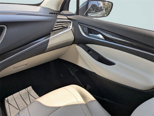 Used 2022 Buick Enclave Essence w/ Experience Buick Package image 20