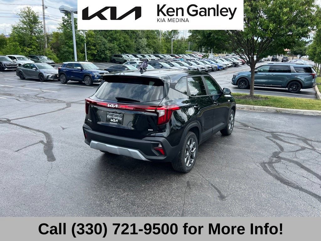 Certified 2024 Kia Seltos LX AWD/4WD image 11