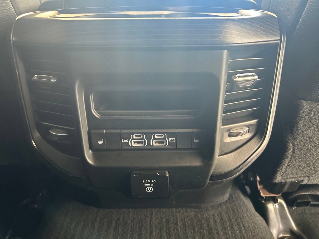 Used 2024 RAM 2500 Limited AWD/4WD image 38