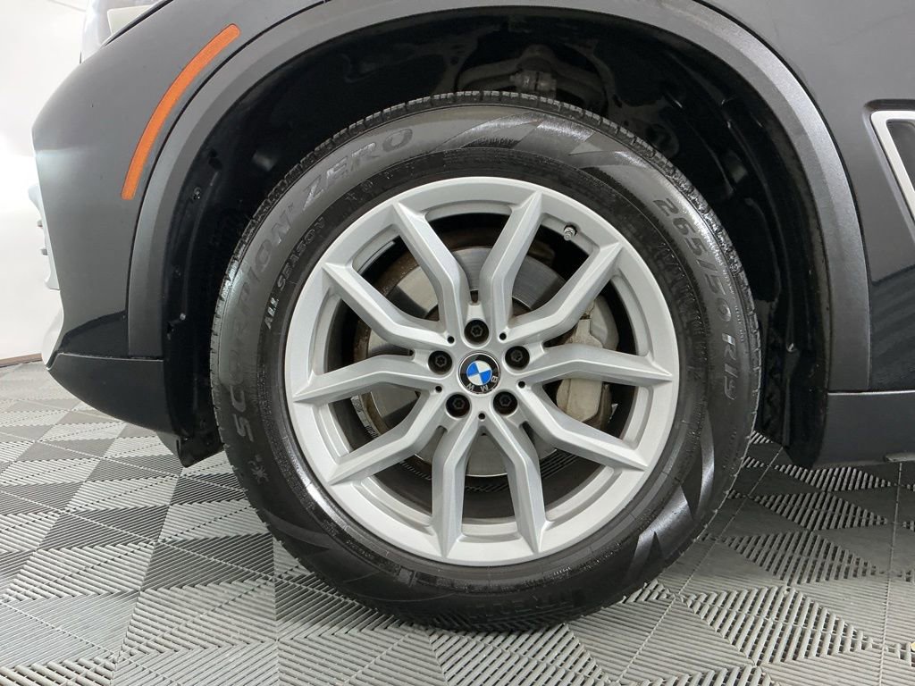 Certified 2022 BMW X5 xDrive40i w/ Premium Package AWD/4WD image 26
