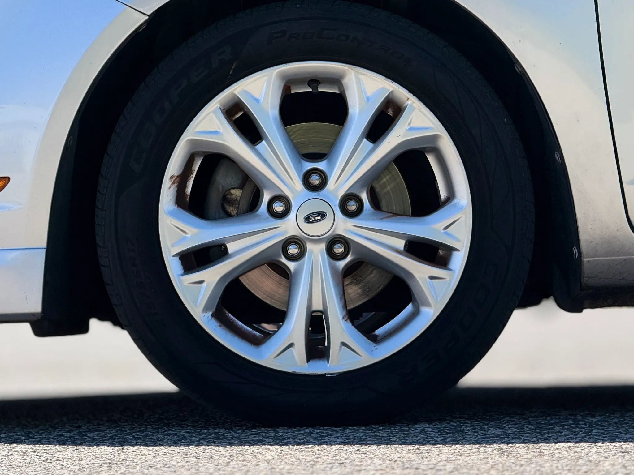 Used 2012 Ford Fusion SE image 29