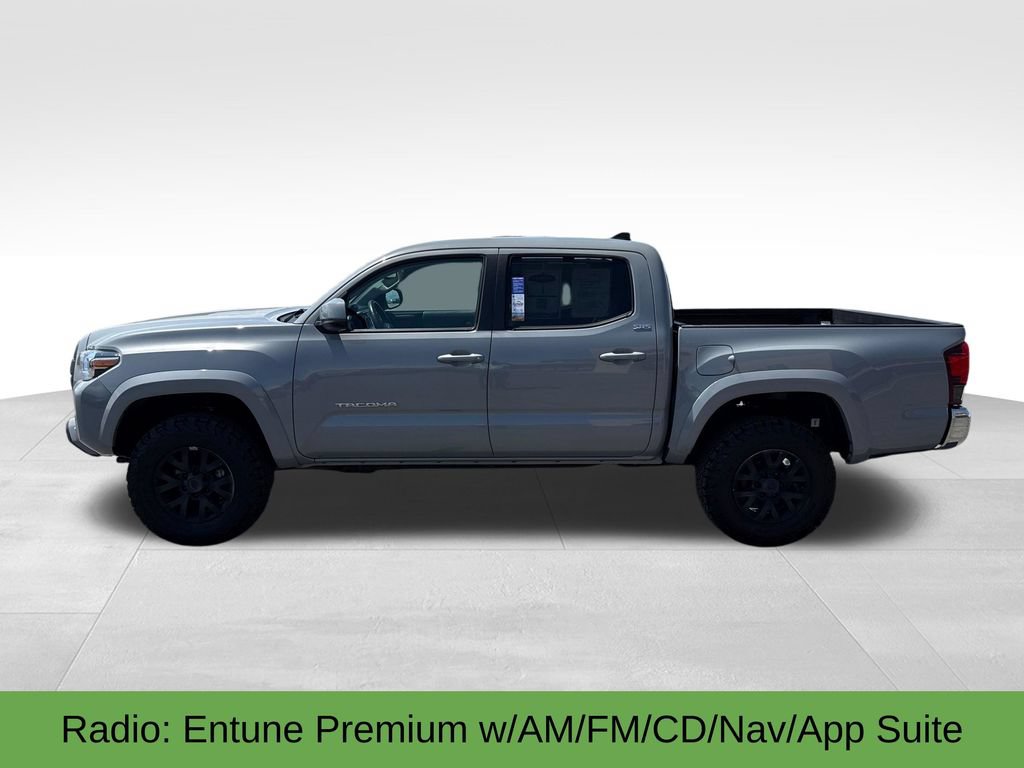 Used 2019 Toyota Tacoma SR5 AWD/4WD image 3
