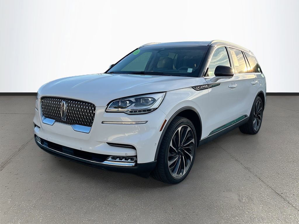 Used 2020 Lincoln Aviator Reserve w/ Equipment Group 202A image 3