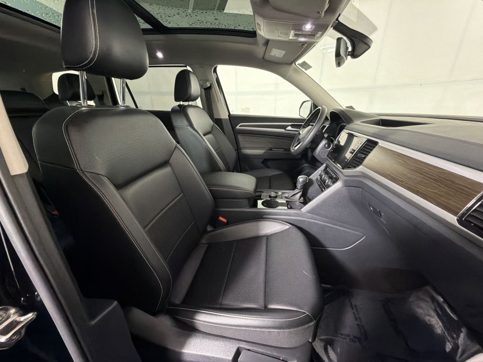 Used 2022 Volkswagen Atlas SE AWD/4WD image 27