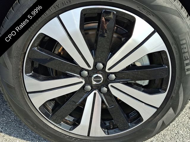 Certified 2024 Volvo XC60 T8 Core w/ Climate Package AWD/4WD image 10