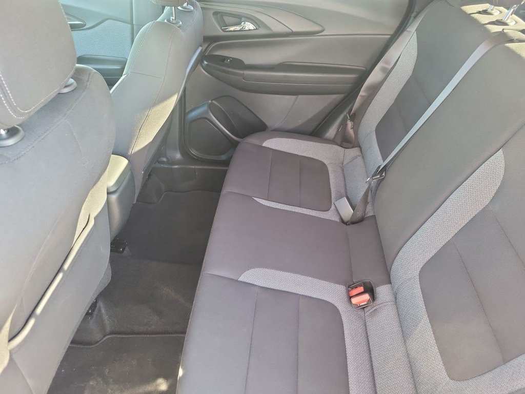 Used 2023 Chevrolet TrailBlazer LT AWD/4WD image 29