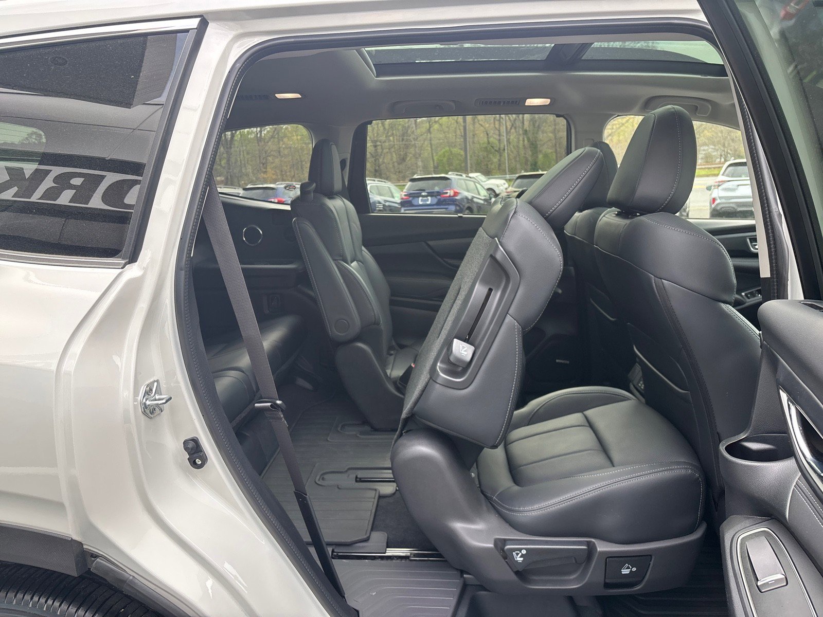 Certified 2025 Subaru Ascent Limited w/ Popular Package #1 image 46