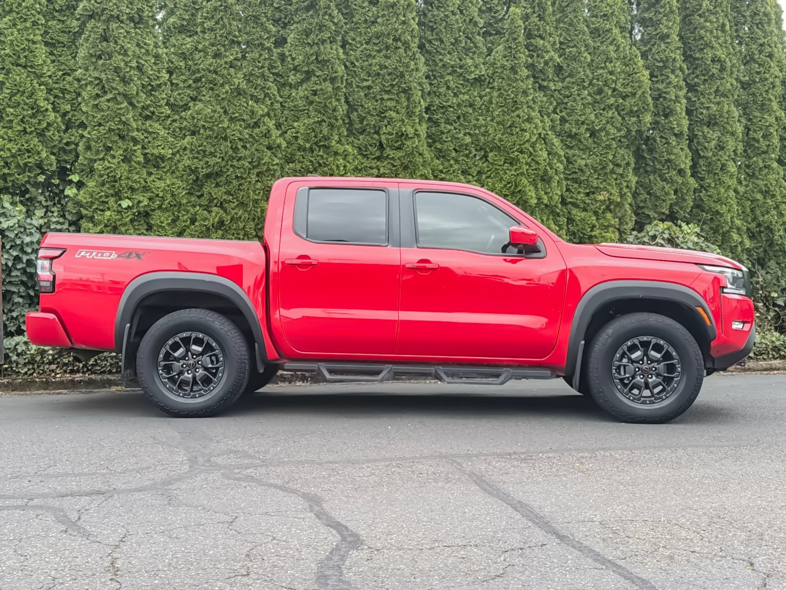 Used 2023 Nissan Frontier PRO-4X w/ Pro-4X Premium Package AWD/4WD image 2