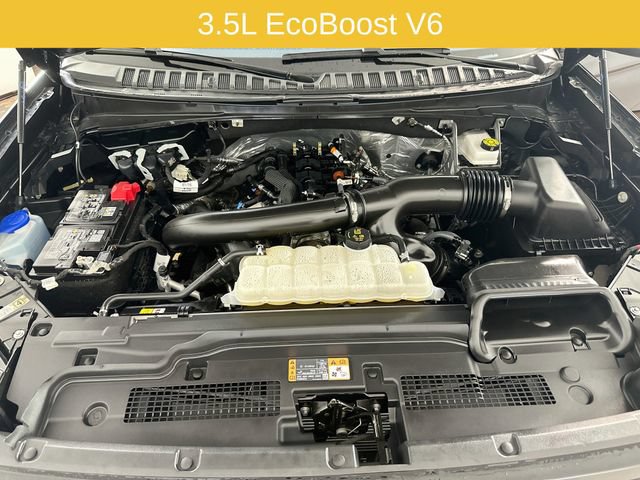 Certified 2025 Ford Expedition Active AWD/4WD image 33