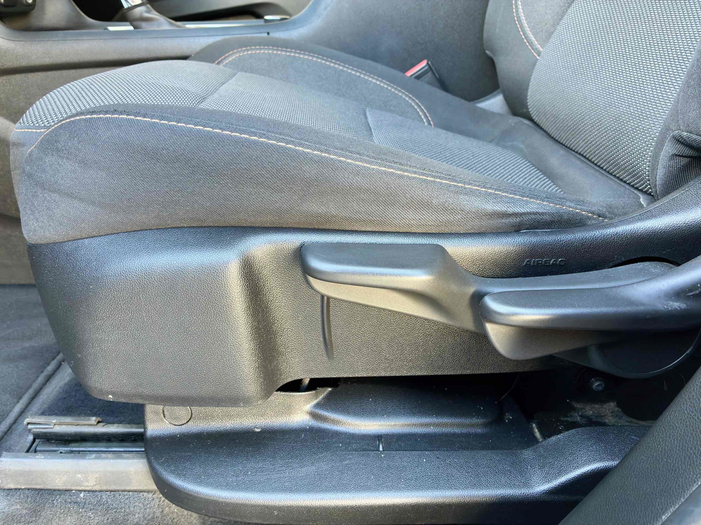 Used 2019 Chevrolet Traverse LS FWD image 38