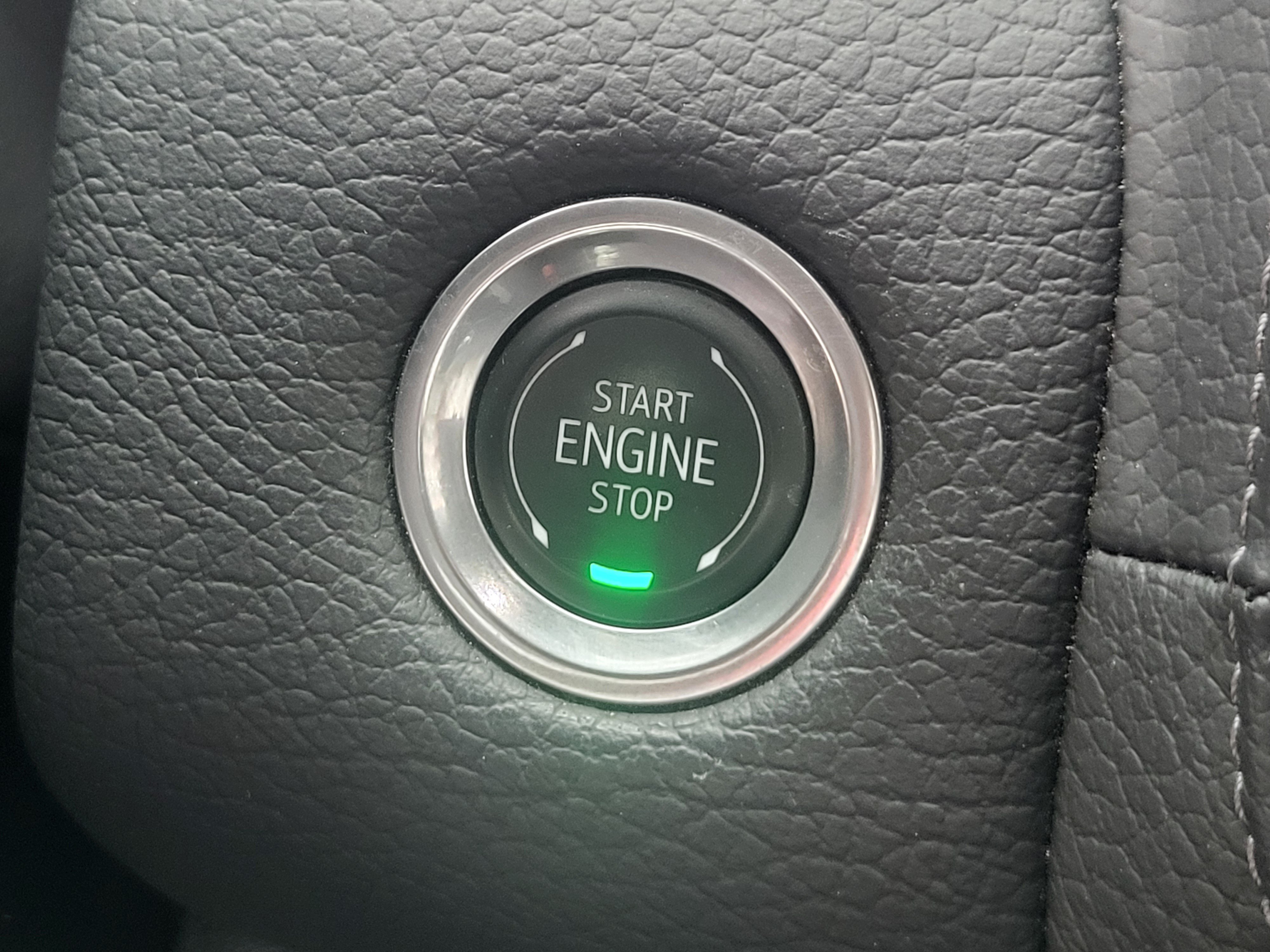 Certified 2024 GMC Yukon XL Denali AWD/4WD image 21
