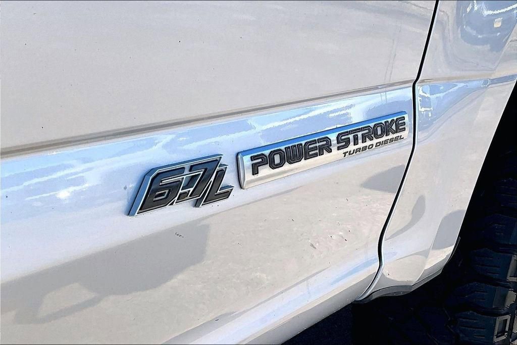 Used 2019 Ford F350 Lariat w/ Lariat Ultimate Package image 8