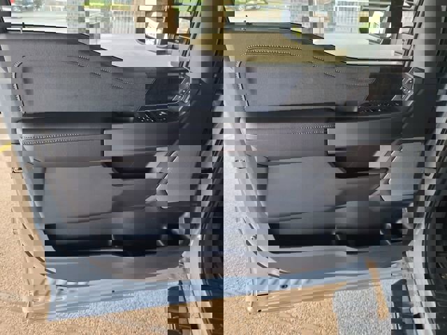 New 2026 Ford F250 Lariat image 9