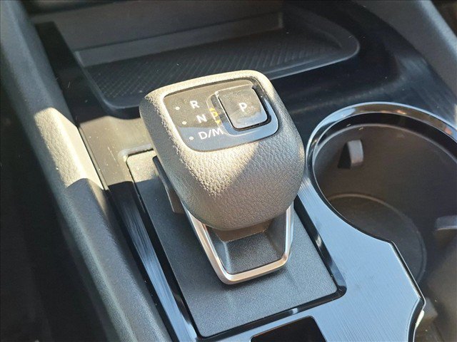Used 2026 Nissan Rogue SV AWD/4WD image 12