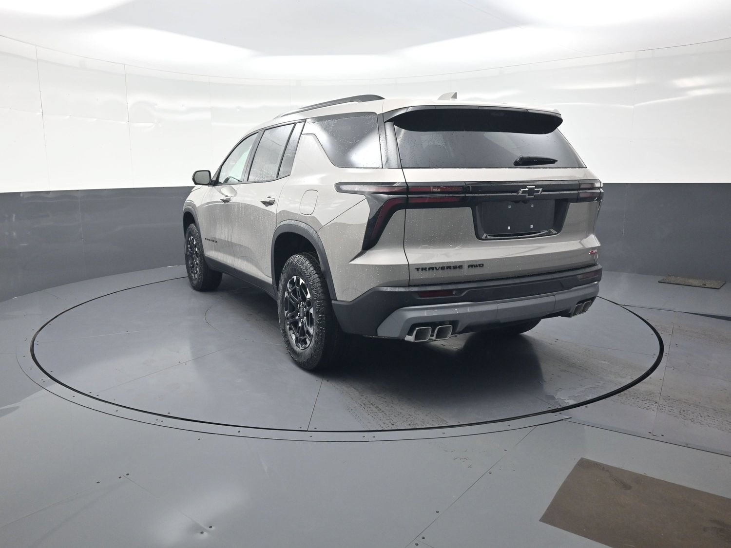 New 2027 Chevrolet Traverse Z71 w/ Driver Confidence Package AWD/4WD image 5