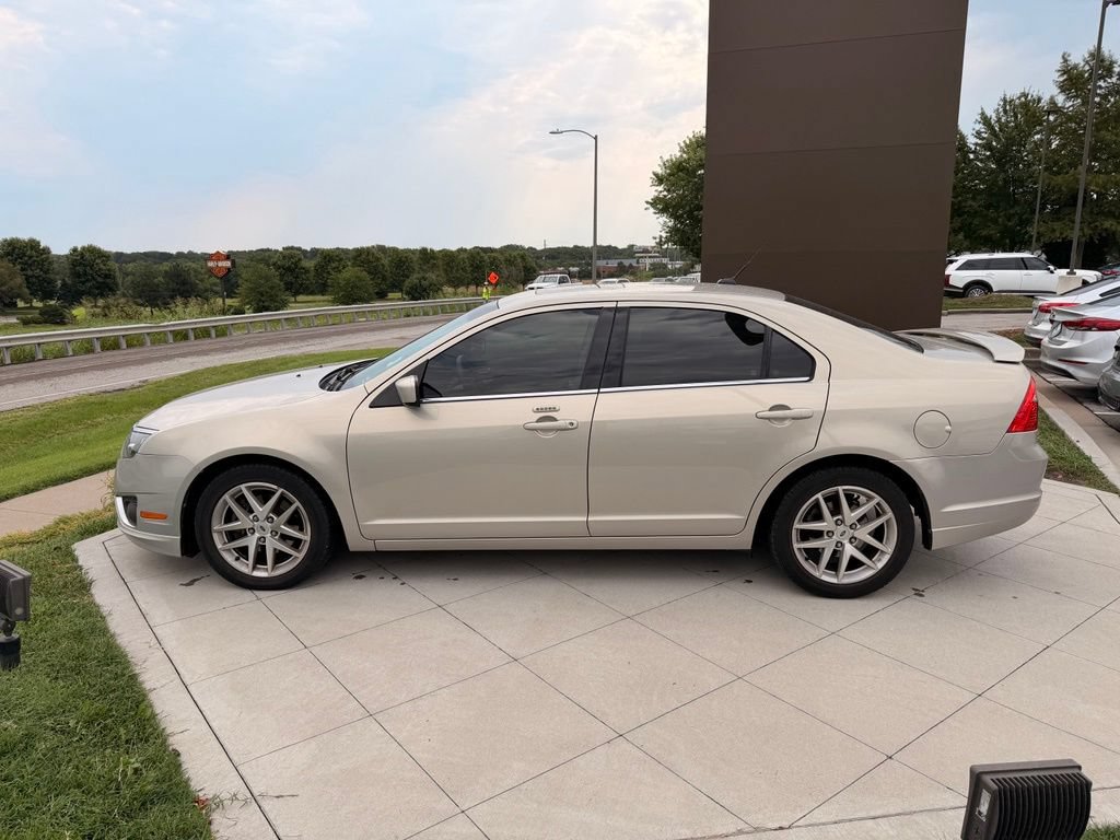 Used 2010 Ford Fusion SEL FWD image 7