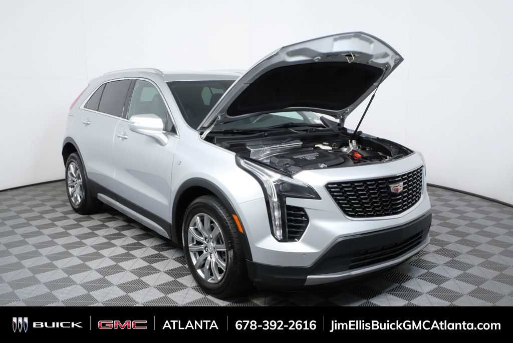 Used 2021 Cadillac XT4 Premium Luxury w/ Cold Weather Package image 30