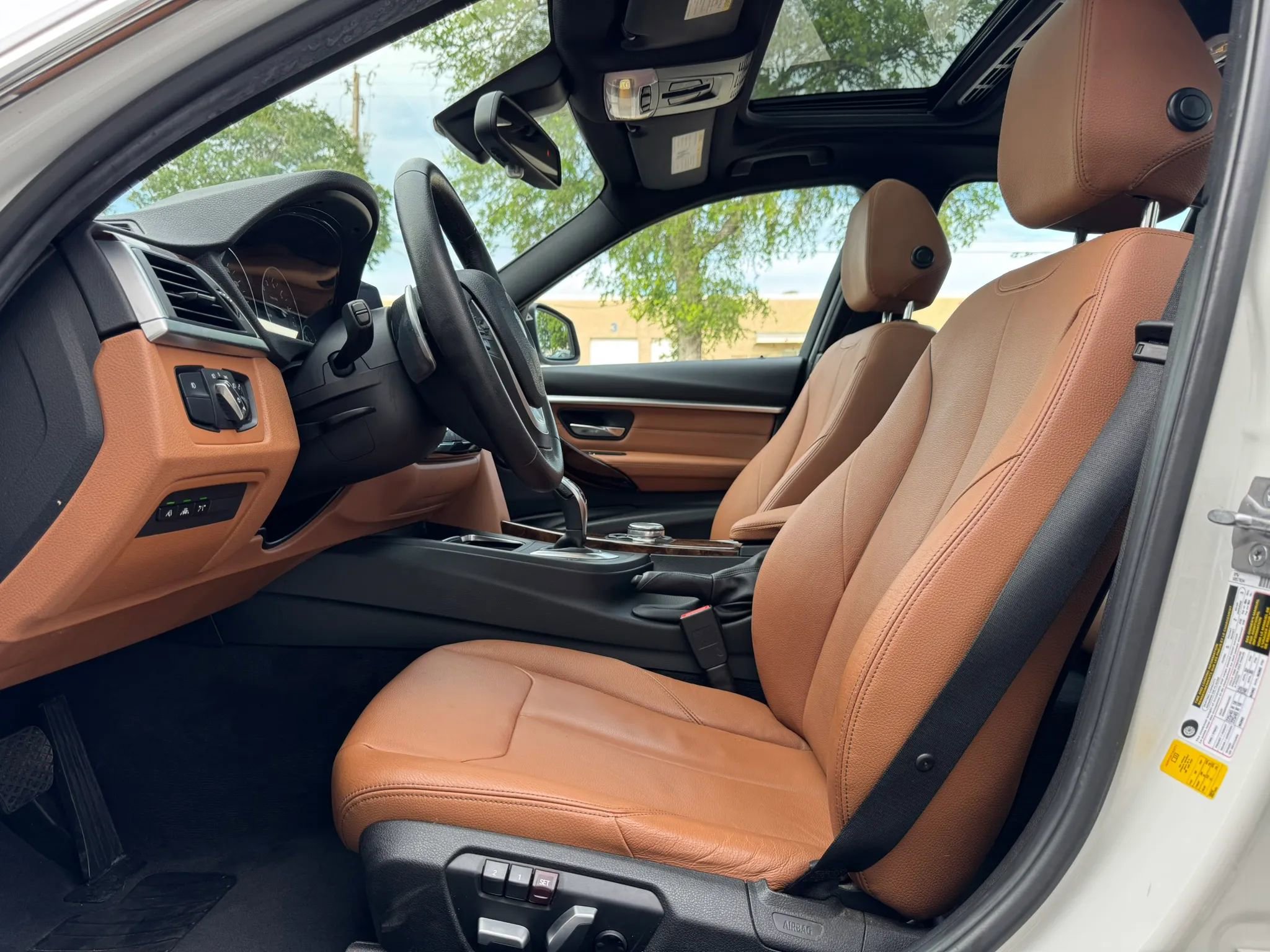 Used 2016 BMW 340i Sedan RWD image 15