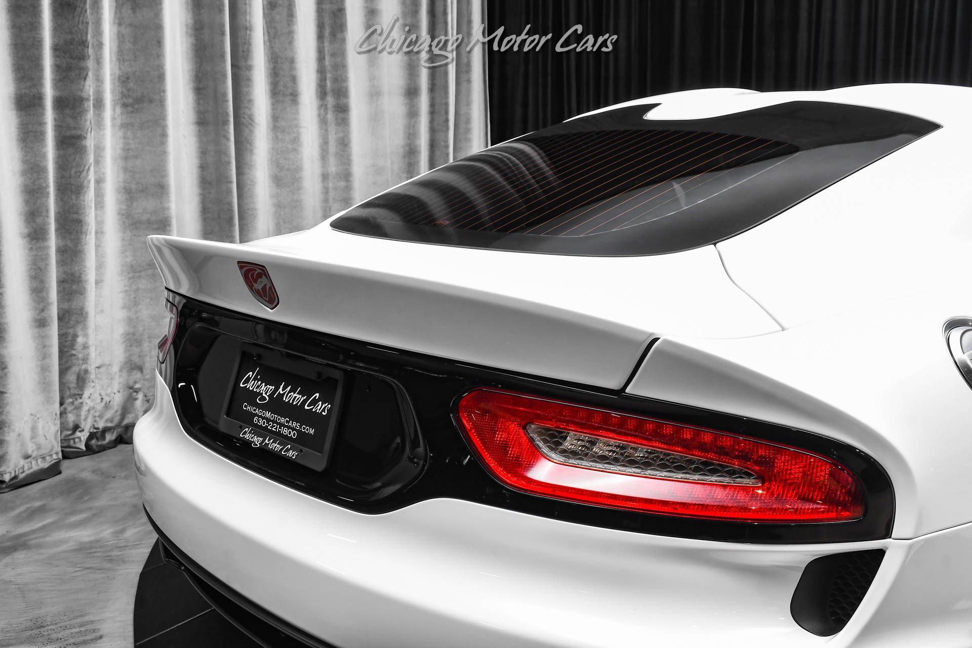 Used 2013 SRT Viper GTS w/ GTS Laguna Interior Pkg image 32