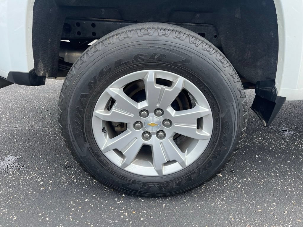 Used 2021 Chevrolet Colorado LT w/ Fleet Safety Package AWD/4WD image 28