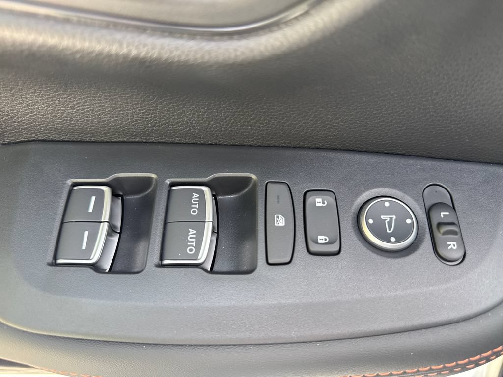 Certified 2026 Honda HR-V Sport image 15