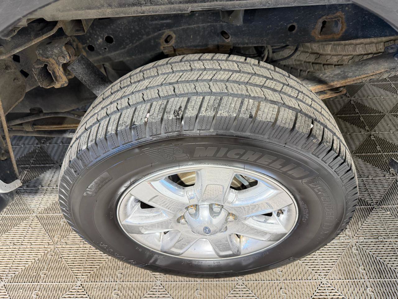 Used 2013 Ford F150 XLT w/ Luxury Equipment Group AWD/4WD image 21