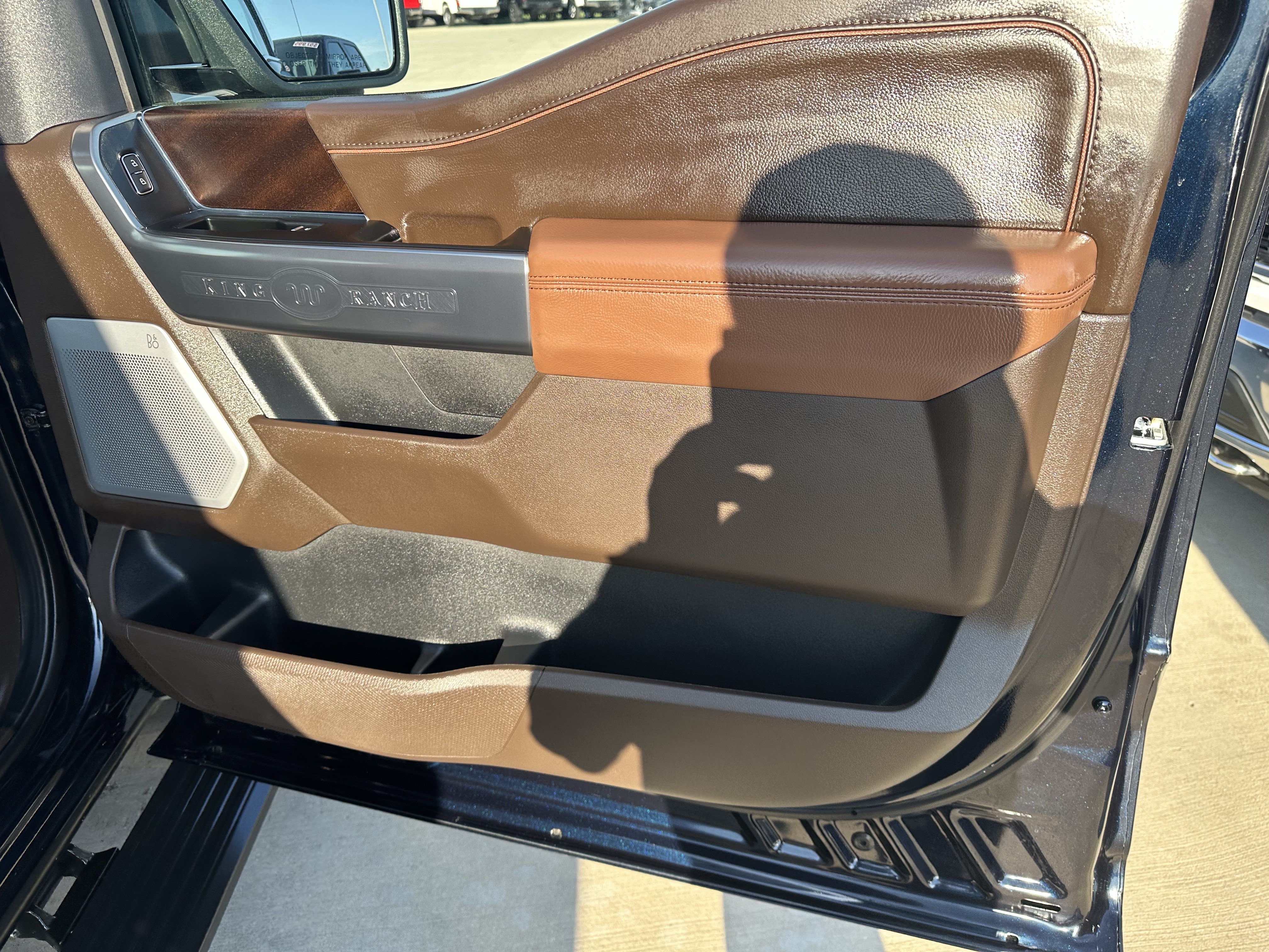 Used 2025 Ford F150 King Ranch w/ FX4 Off-Road Package AWD/4WD image 6