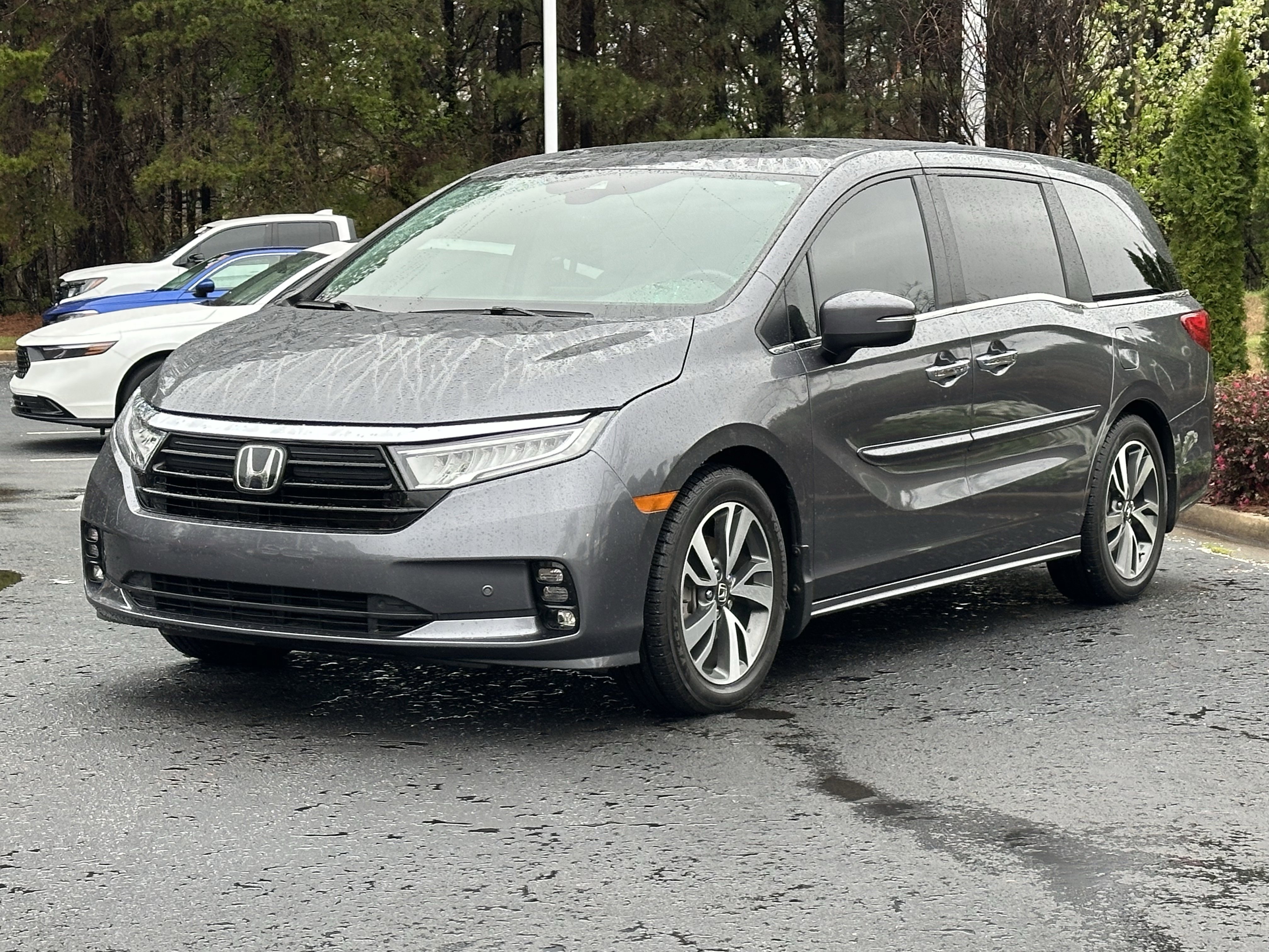 Used 2023 Honda Odyssey Touring image 5