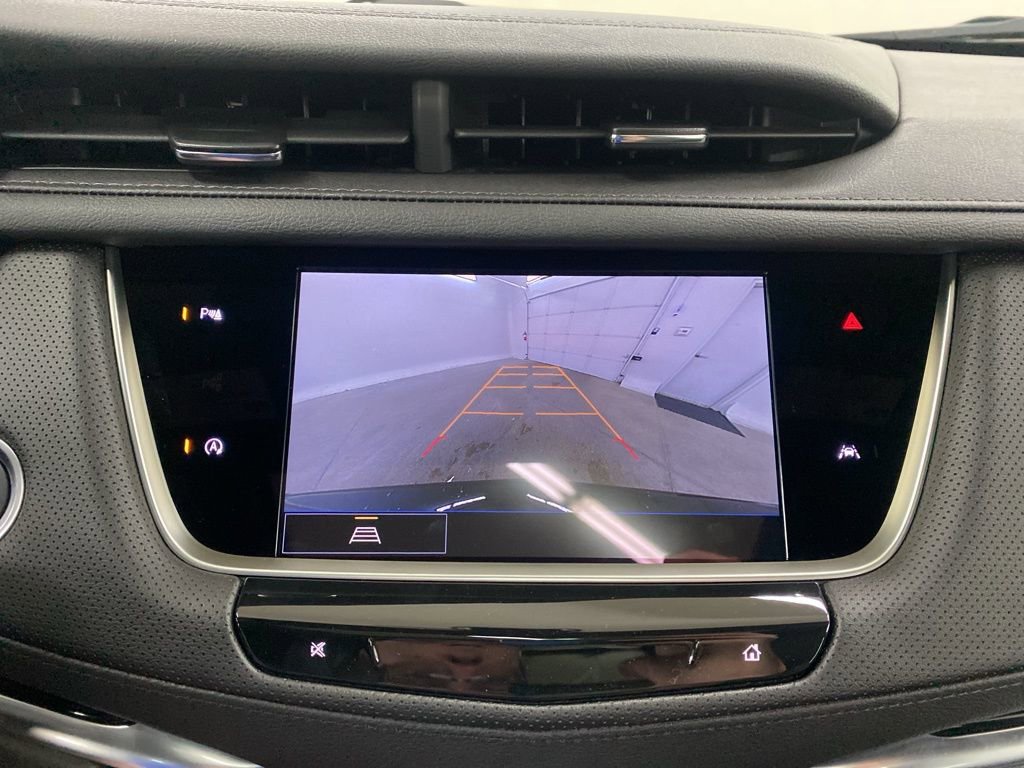 New 2025 Cadillac XT6 Luxury image 48