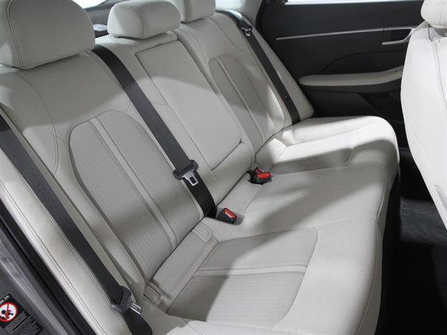 Used 2023 Hyundai Sonata SEL w/ Cargo Package image 17