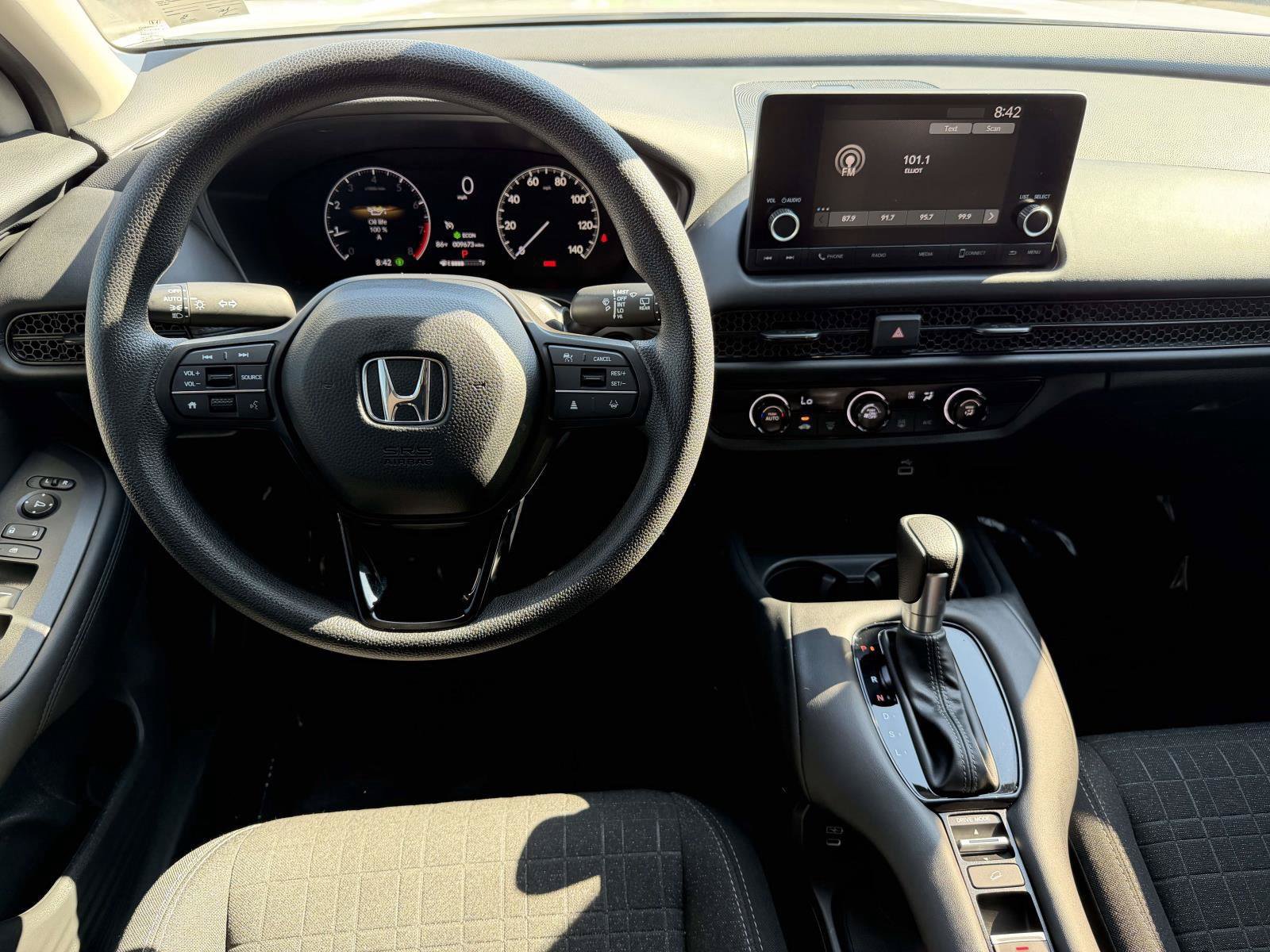 Certified 2025 Honda HR-V LX image 10