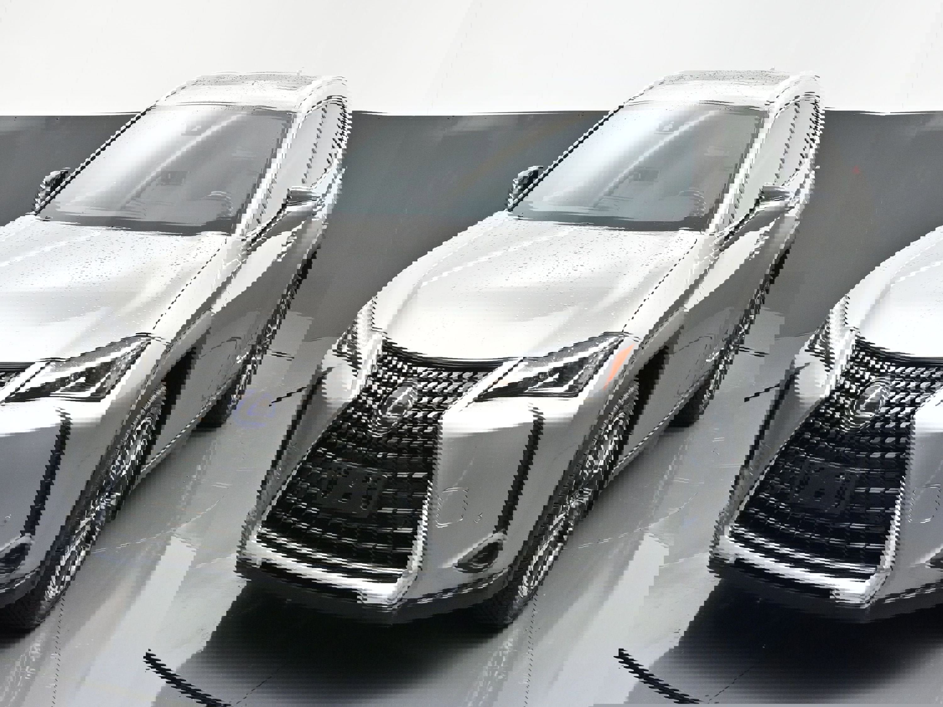 Used 2021 Lexus UX 250h w/ Premium Package image 3