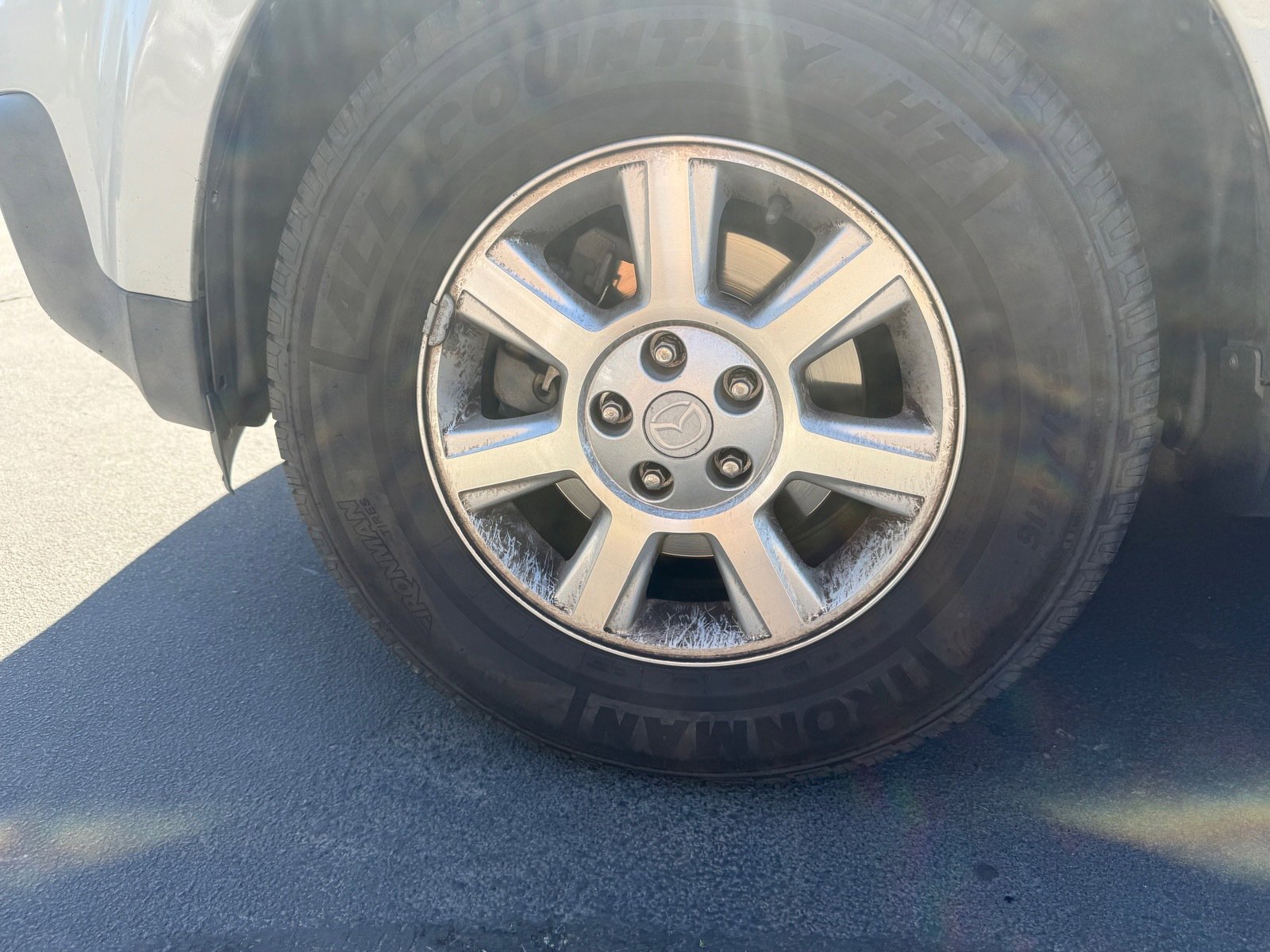 Used 2011 MAZDA Tribute i Sport image 6