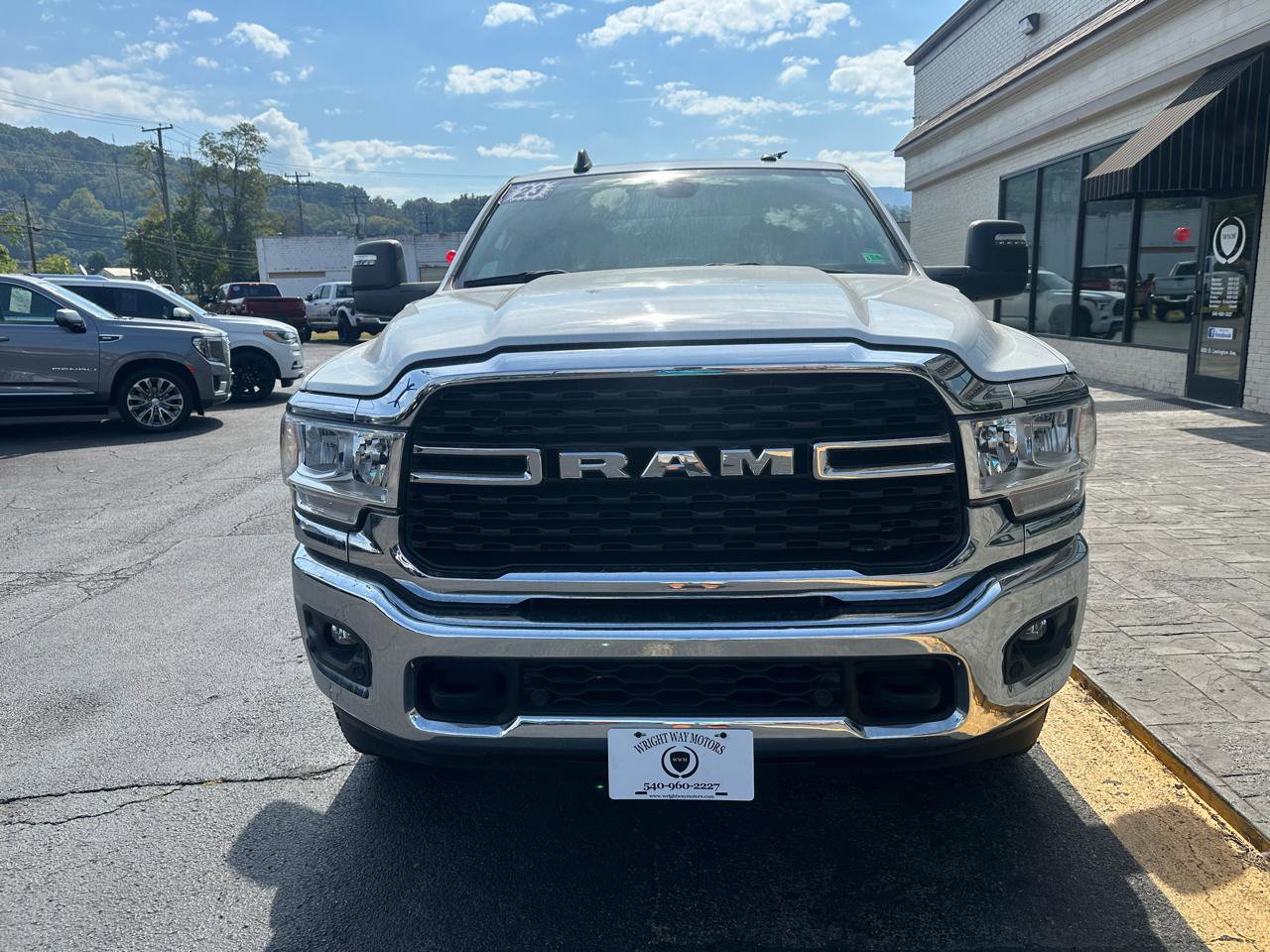 Used 2023 RAM 2500 Big Horn w/ Level 1 Equipment Group AWD/4WD image 7