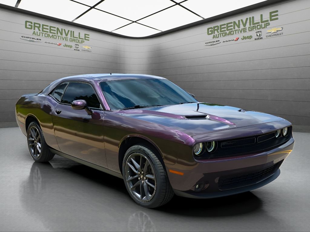 Used 2022 Dodge Challenger SXT w/ Blacktop Package image 7
