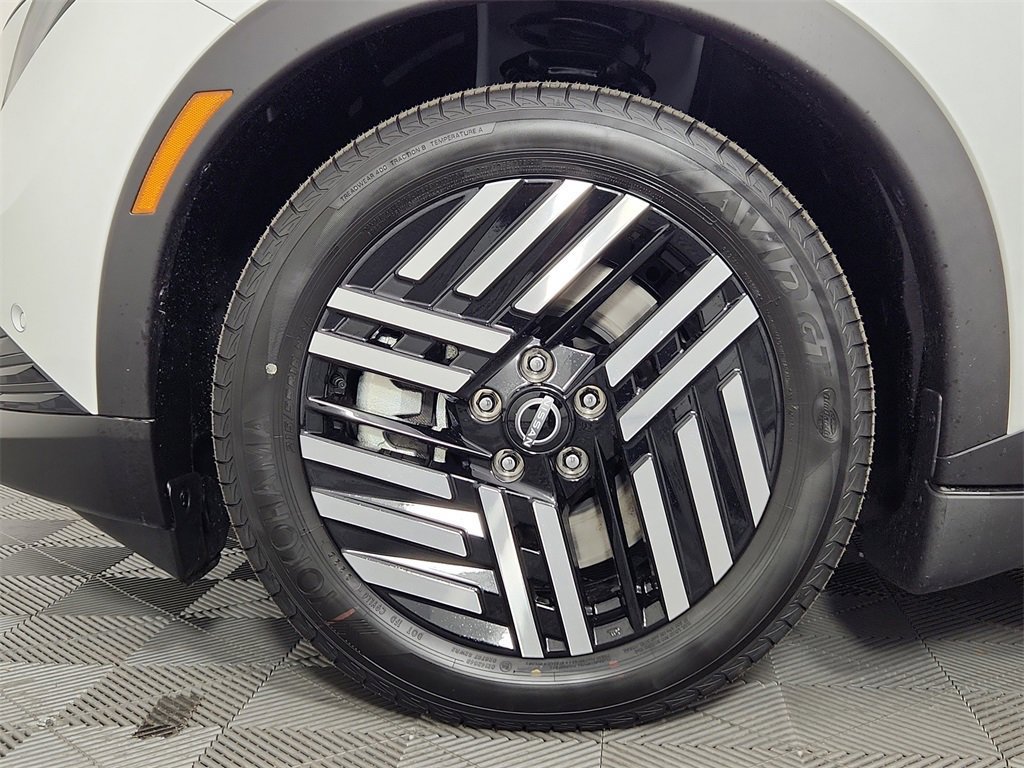 New 2026 Nissan Leaf SV+ w/ Floor Mat Package (SV+) FWD image 9