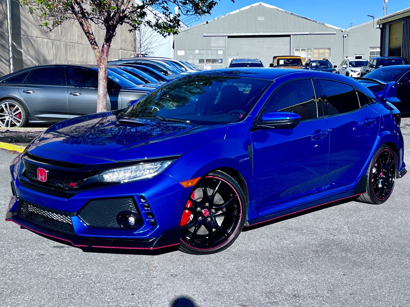 Used 2018 Honda Civic Type R image 2